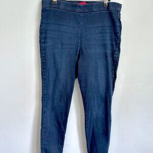 Jennifer Lopez Jeggins 14